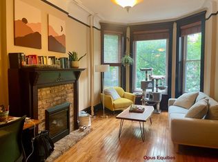 908 W Roscoe St APT 1, Chicago, IL 60657