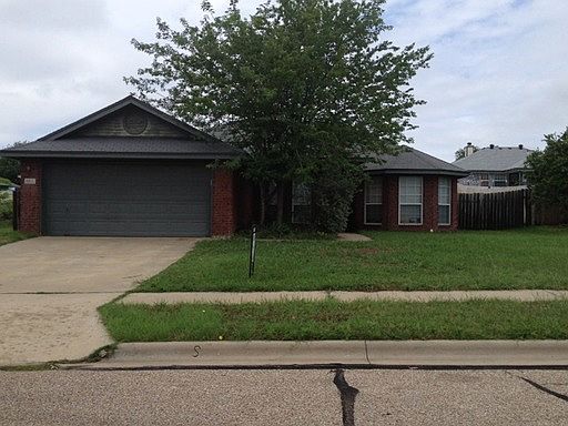 1st image of 3911 Bur Oak Dr