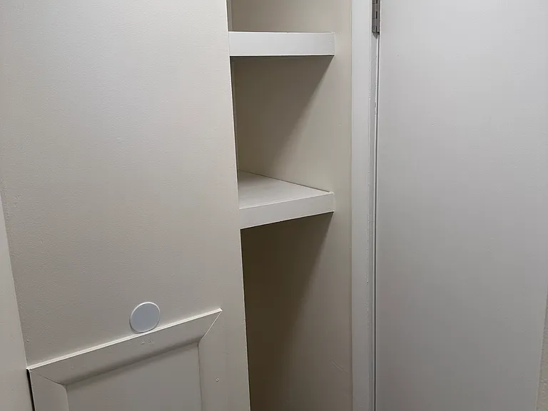 23 Elizabeth St #2 — Photo 14