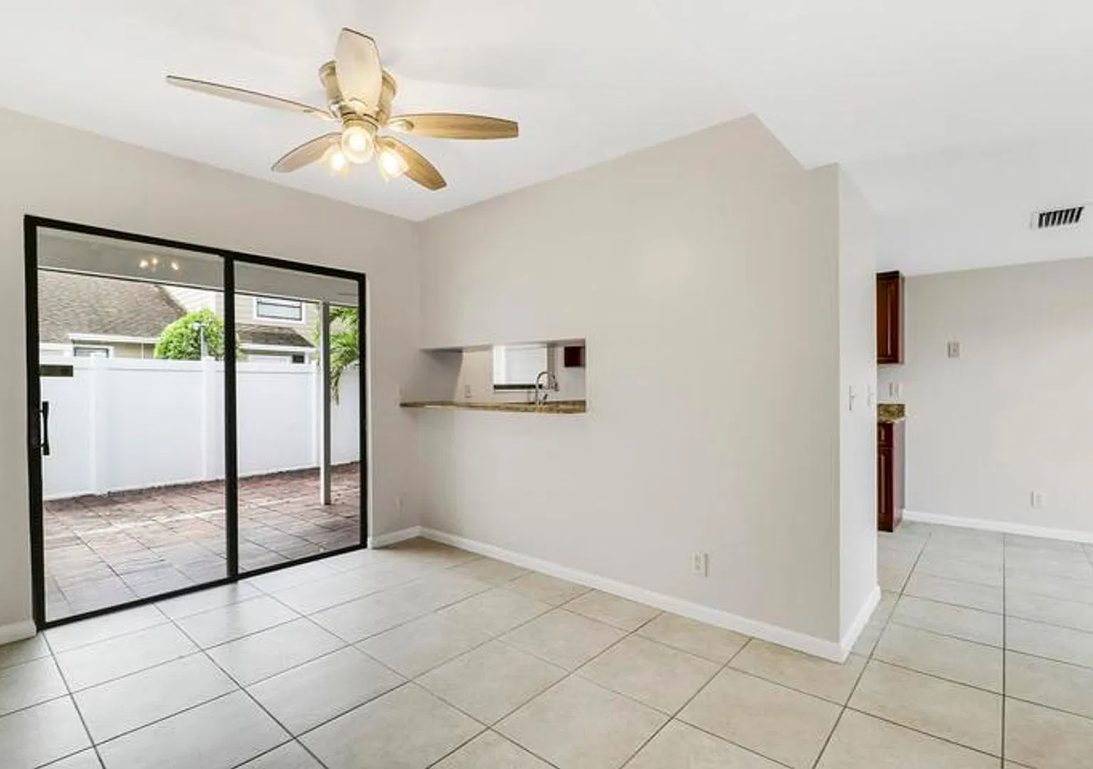 202 Lakewood Drive 11b, Jupiter, Fl 33458 - 5813 — Photo 3