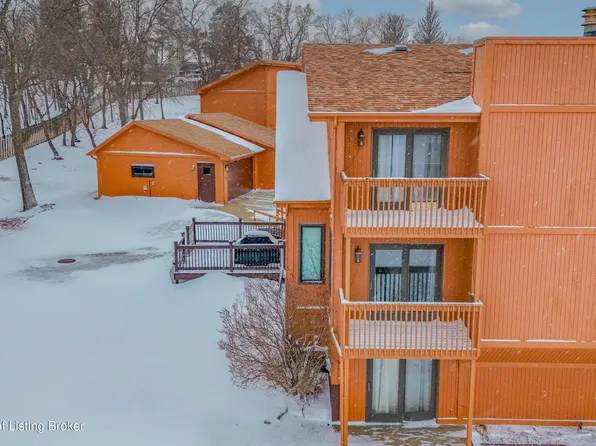 680 4th Ave E, Dickinson, ND 58601