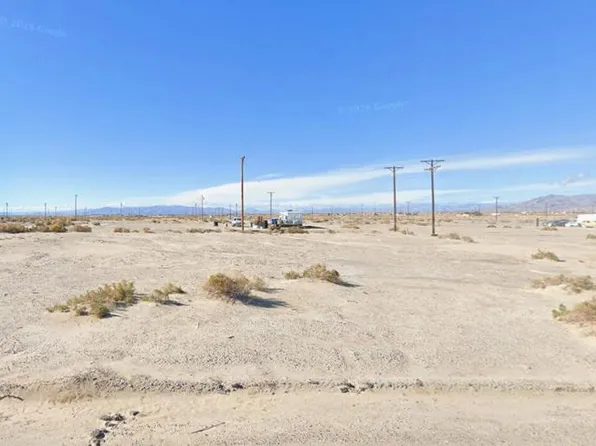 2107 Neptune Ave, Thermal, CA 92274