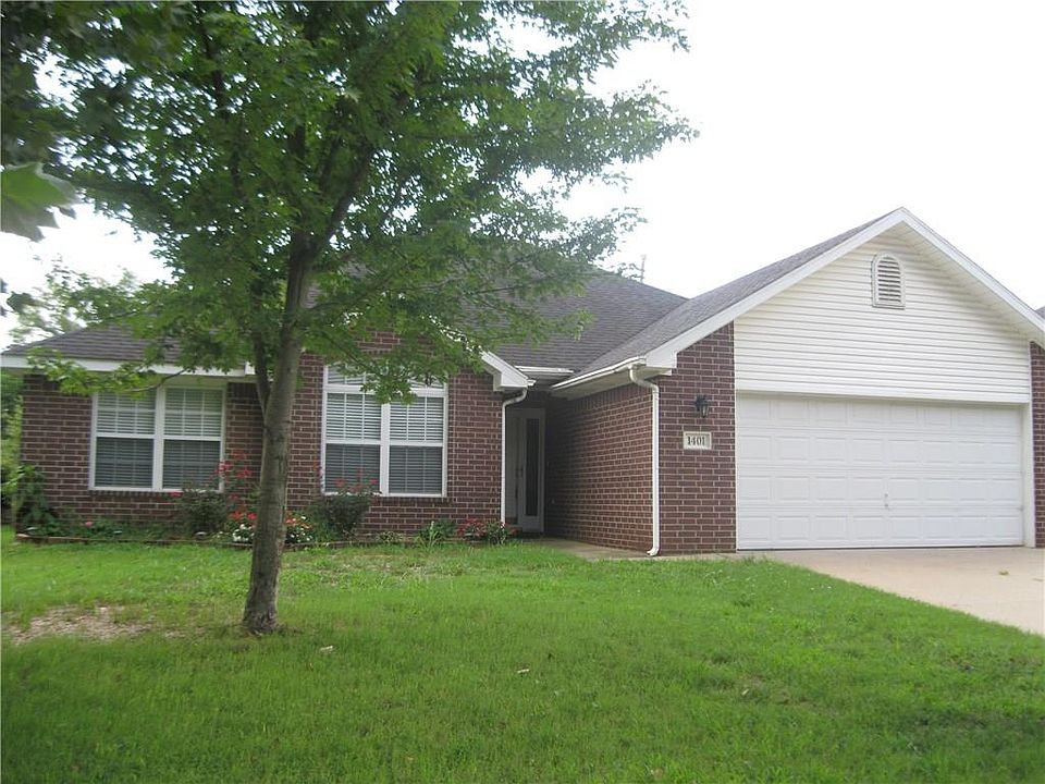 1st image of 1401 Barberry Ln