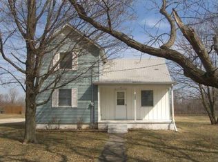 210 S State St, Atkinson, IL 61235