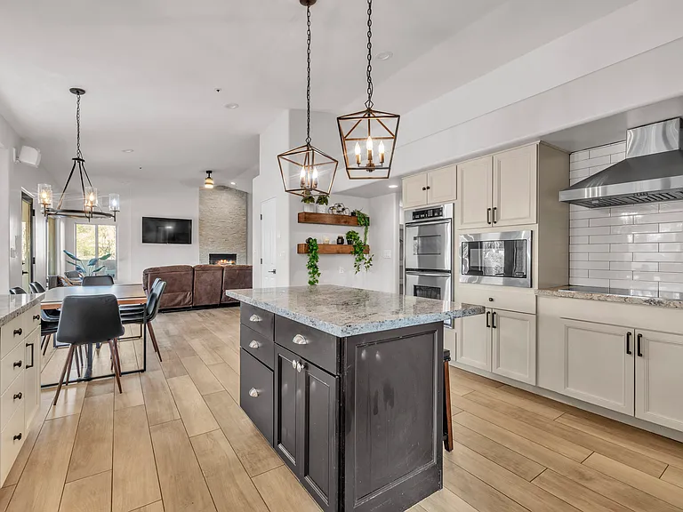 8418 E La Junta Rd — Photo 1