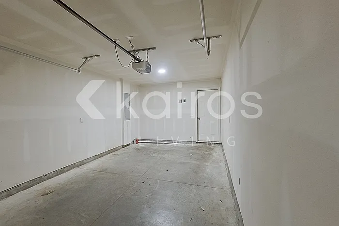 2826 Jordan Ave — Photo 16