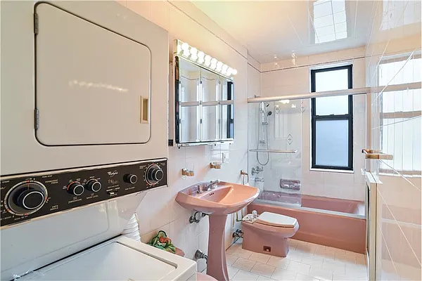 Sold by LG Fairmont Group | media 18