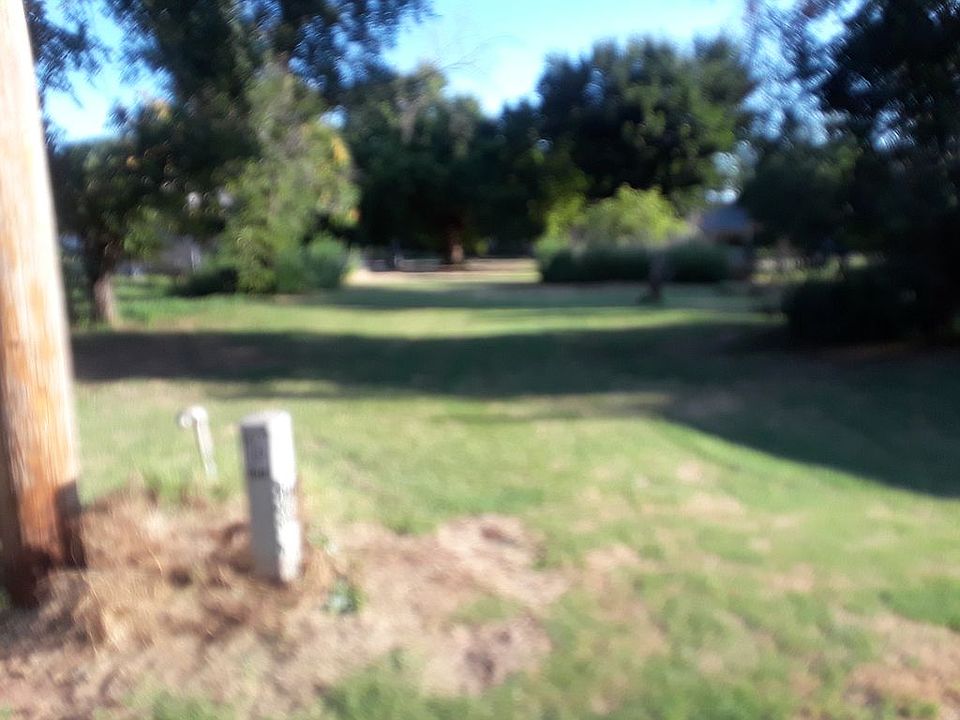 2nd image of 113 Choctaw St