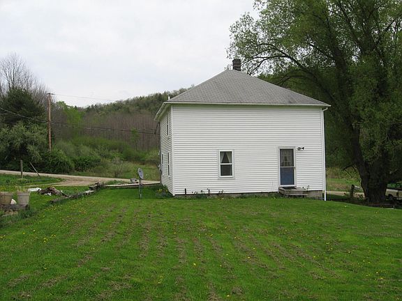 2nd image of 9665 Frog Hollow Rd