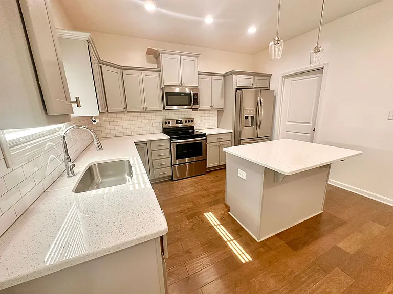 209 Adirondac Way — Photo 7