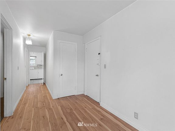 Unit1 - 2bed/1.75bath