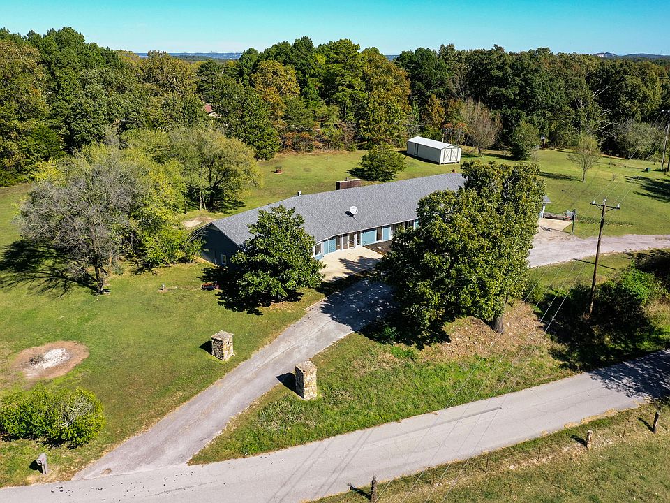 112 Youngblood Drive, Blue Eye, MO 65611 | Zillow