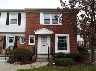 3402 Benjamin Ave, Royal Oak, MI 48073