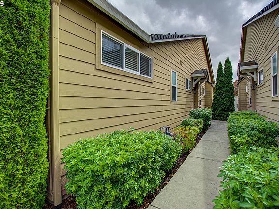 4th image of 7107 NE 57th St