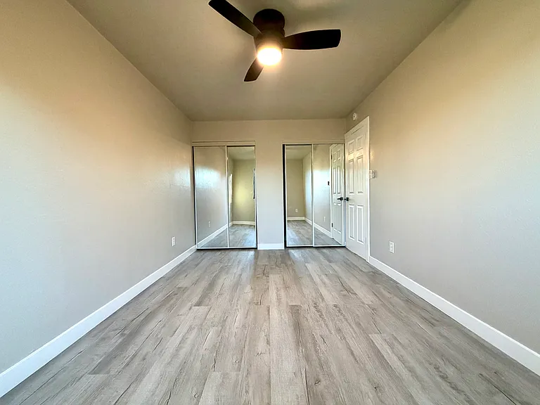 519 Garland St — Photo 27