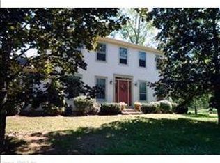 357 Abbe Rd, Enfield, CT 06082