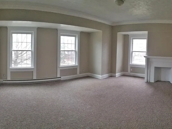 542 W 6th St #3, Erie, PA 16507