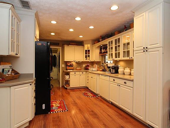 5th image of 639 Gamewell Dr