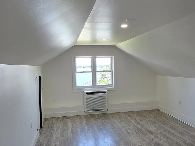 512 Minnieford Ave #1 — Photo 10