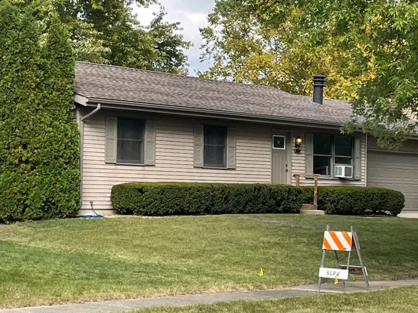 124 Joy St, Sugar Grove, IL 60554