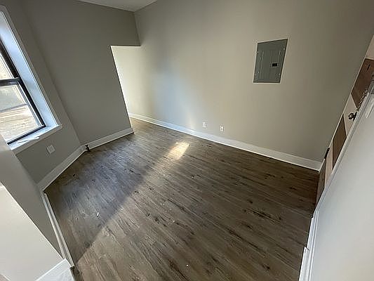 5th image of 40-09 25th Ave #15
