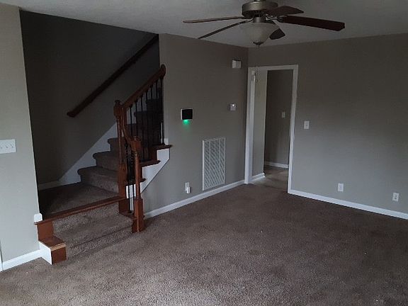 2nd image of 3420 Foxrun Ln