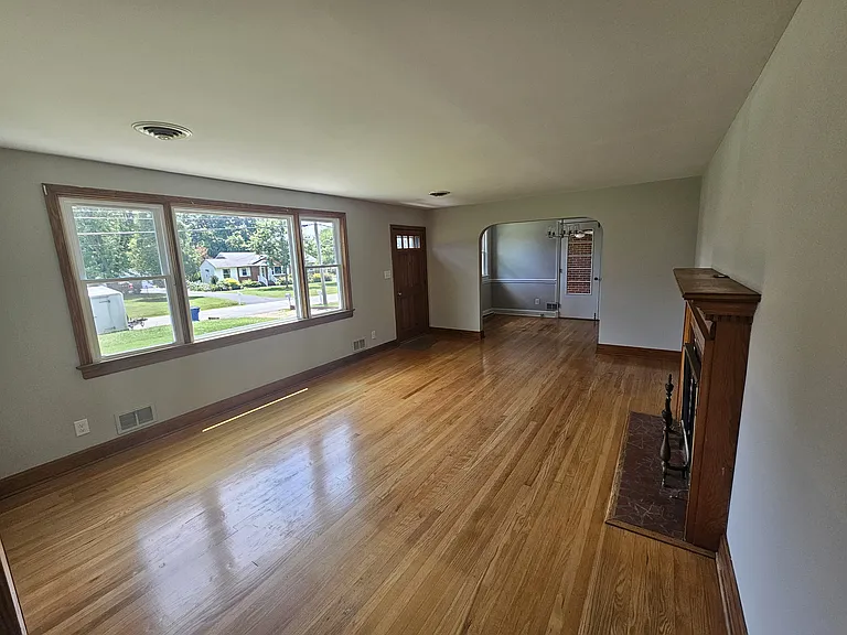 8252 N Mayfield Ln — Photo 29
