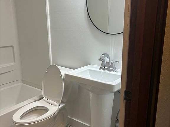 2nd image of 2215 W Barker Ave