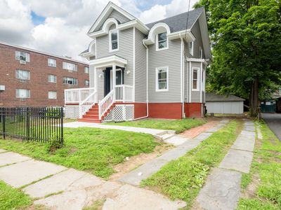 68 School Street, Hartford, CT, 06106
