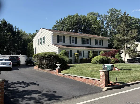 249 Washington Avenue, Tappan, NY 10983