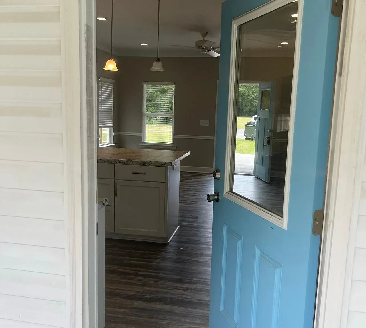 2 bed, 950 sqft, $1,395 — Photo 4