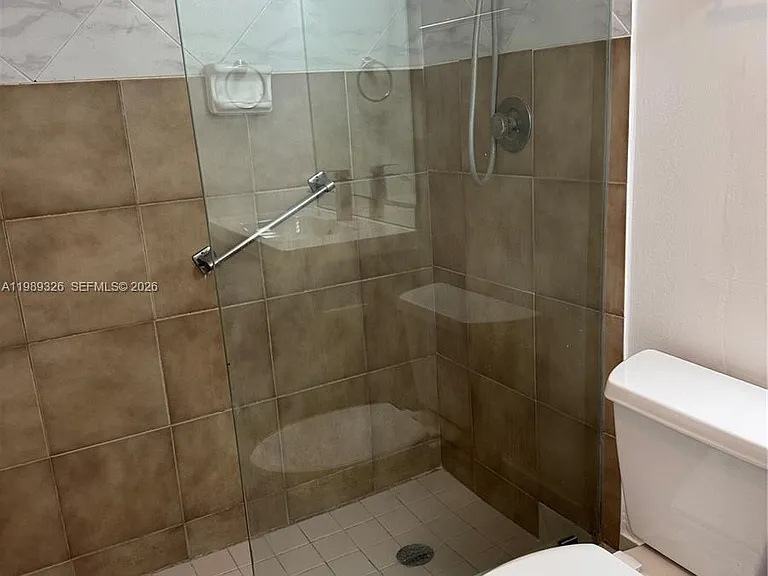 6301 N Falls Circle Dr #213 — Photo 33