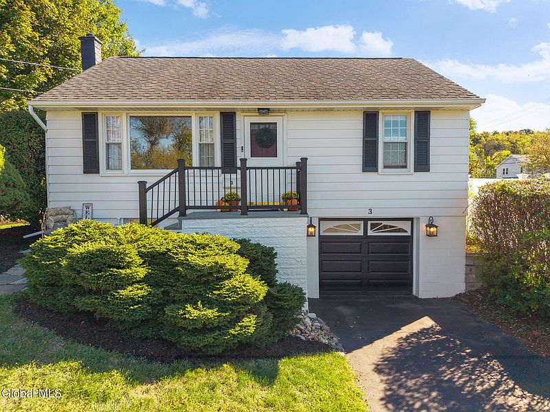 2nd image of 3 Linden Avenue