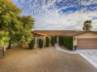 9830 E Bennett Dr, Tucson, AZ 85747