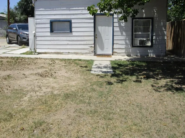 707 1/2 Fillmore St, Taft, CA 93268