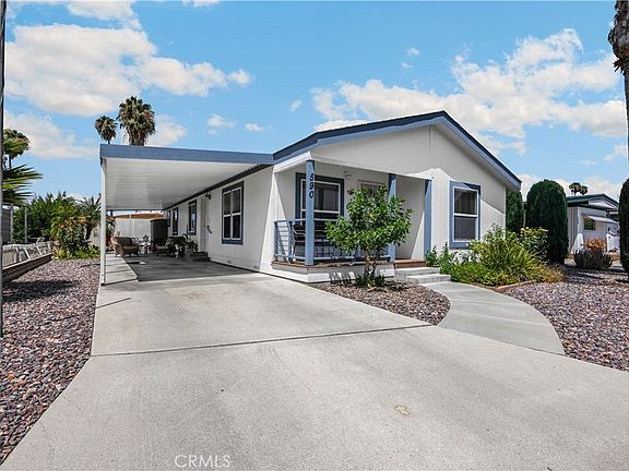 2nd image of 590 San Mateo Cir #1