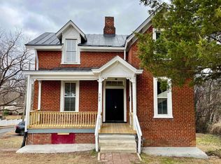 500 Ridge St #B, Charlottesville, VA 22902