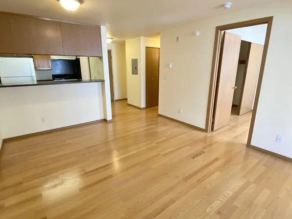 1446 NW 62nd St #202, Seattle, WA 98107