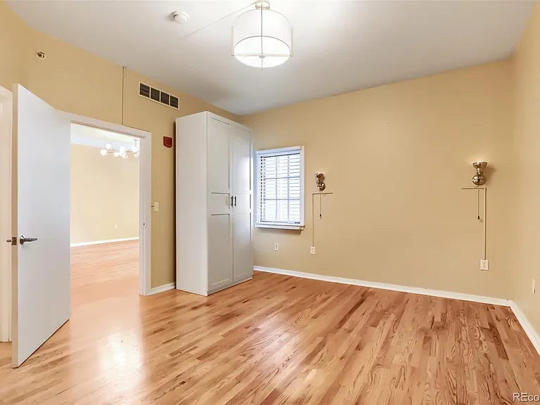 275 S Harrison St #107 — Photo 10