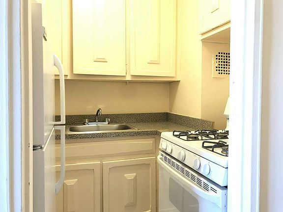 5th image of 14241 41st Ave APT 316