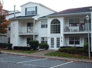 76 Crestview Ln, Mount Arlington, NJ 07856