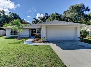 518 E Beresford Ave, Deland, FL 32724