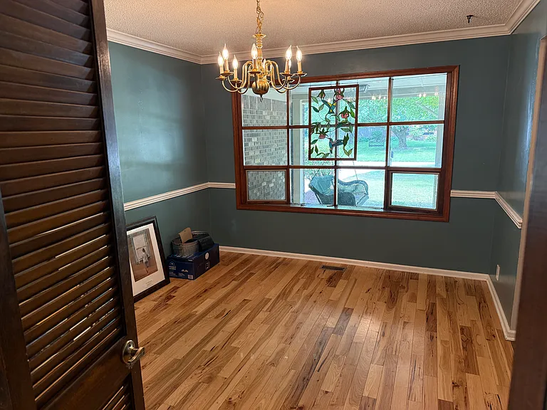 130 Lexington Ct — Photo 6