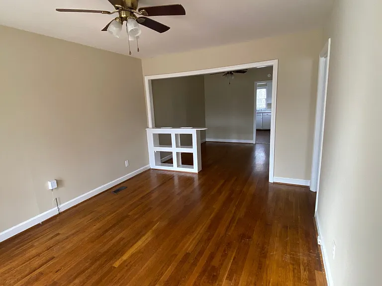2828 East Cir #B — Photo 3