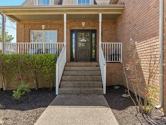 3rd image of 101 Crete Ct