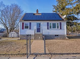 2 Lincoln Ave, Holbrook, MA 02343