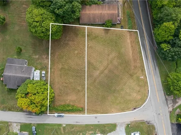 0 Mary St, Bentleyville, PA 15314