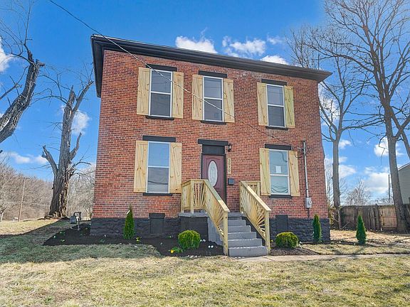 2nd image of 3070 Parsons Ave