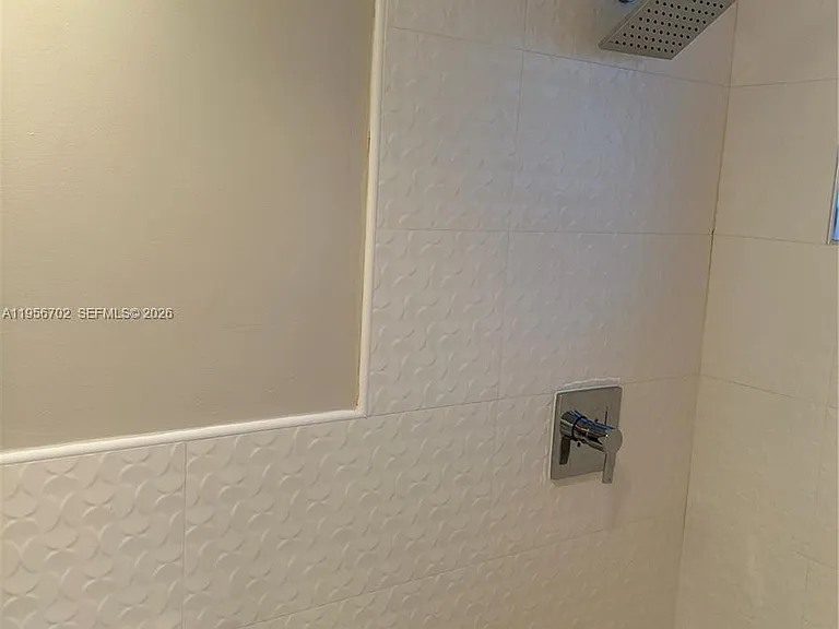 270 NE 191st St #101 — Photo 5