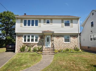 15 Wright Ct FLOOR 2, Bloomfield, NJ 07003